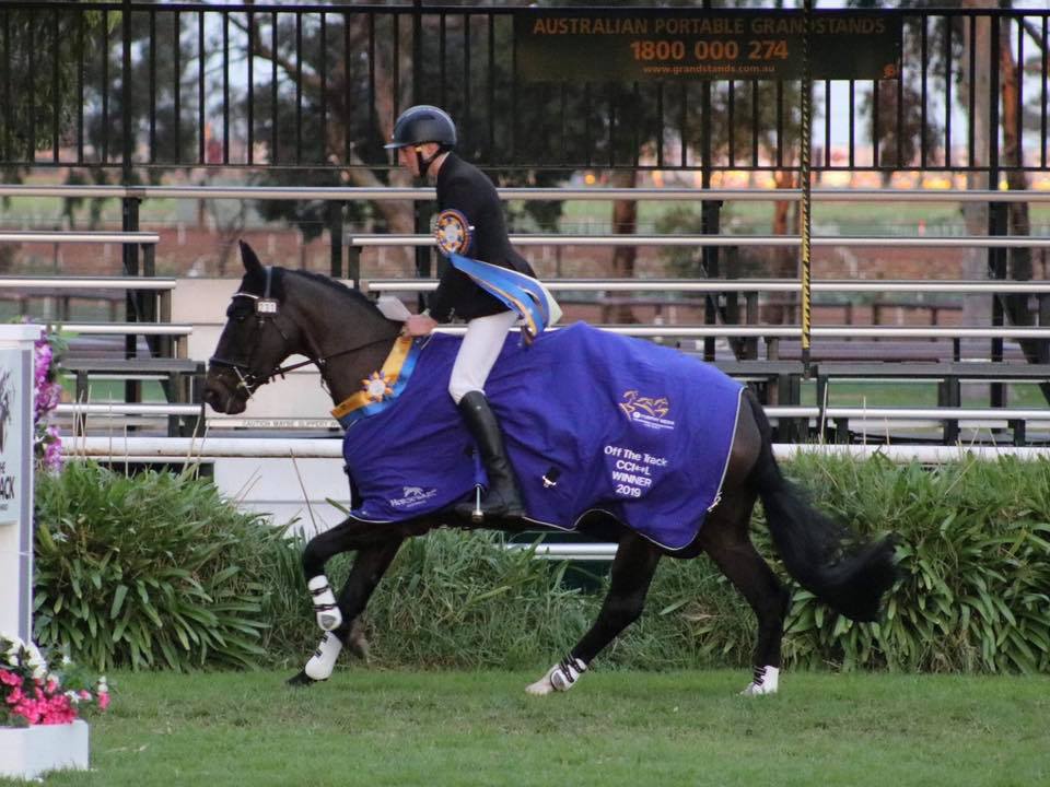 Victory lap for Sam Jeffree and Fiona Mitchell's Woodmount Lolita at Melbourne International 3 Day Event in the CCI**L class!